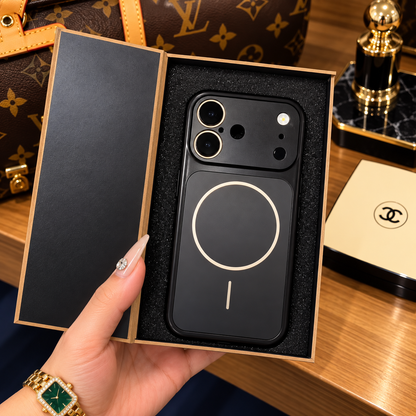 Midnight Black MagSafe Case